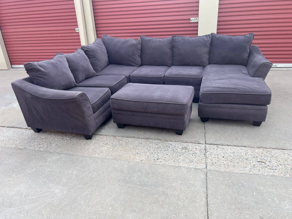 Large Grey U-Sectional with Storage Ottoman