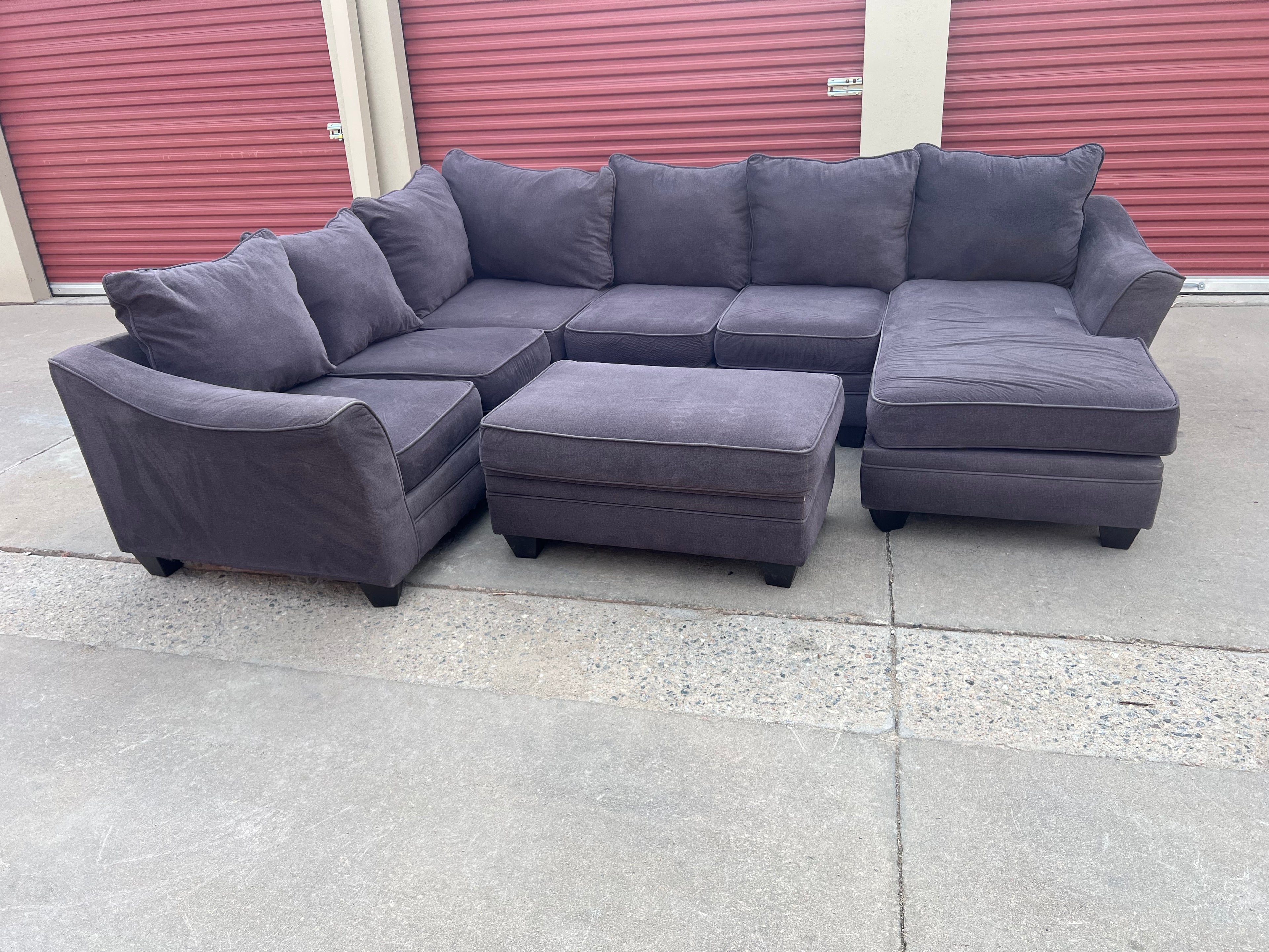 Large Grey U-Sectional with Storage Ottoman
