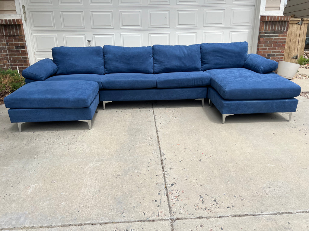 Modern U-Shaped Blue Sectional