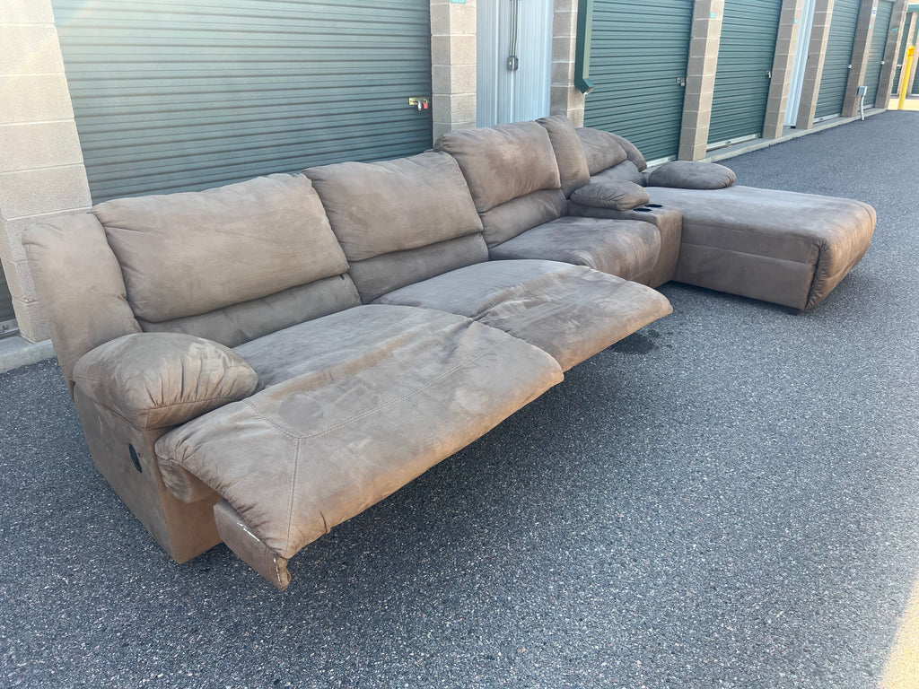 Brown Reclining Massive Sectional
