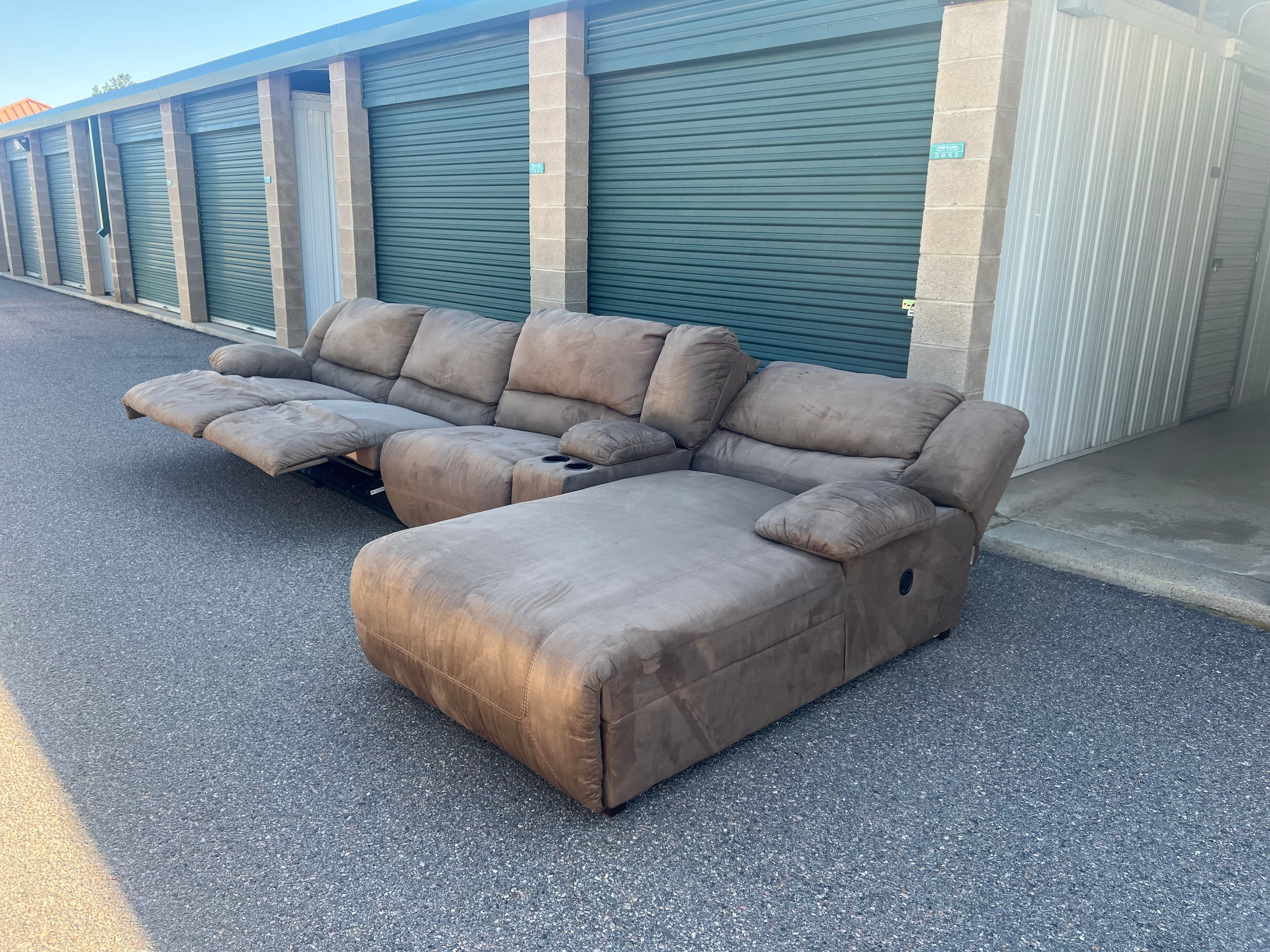 Brown Reclining Massive Sectional