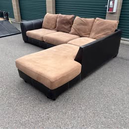 Two-Tone Brown L Sectional