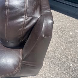 Large Leather Sectional with Cuddler and Cupholders