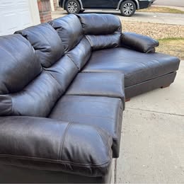 Leather Sectional with Cuddler