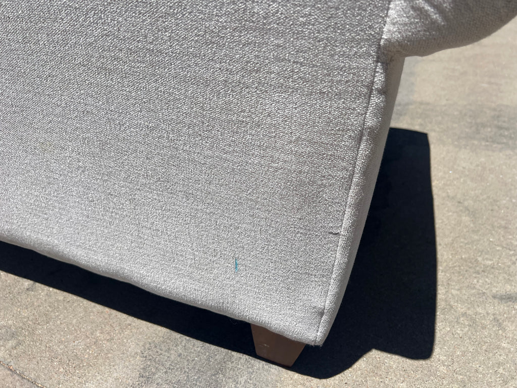 Large Havertys White Sectional with Cuddler