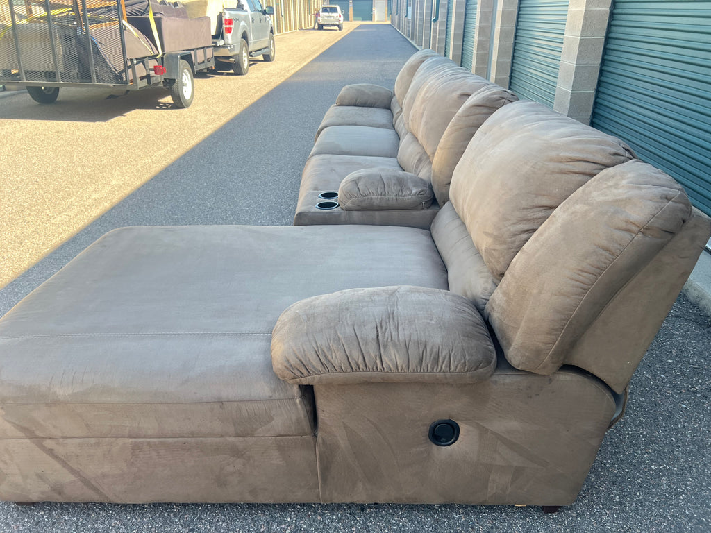 Brown Reclining Massive Sectional