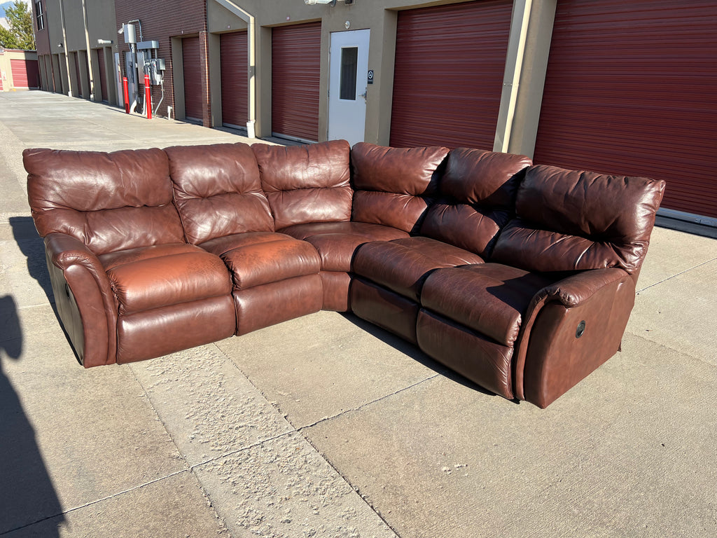 Woodleys La-Z-Boy Leather Comfy Reclining Sectional
