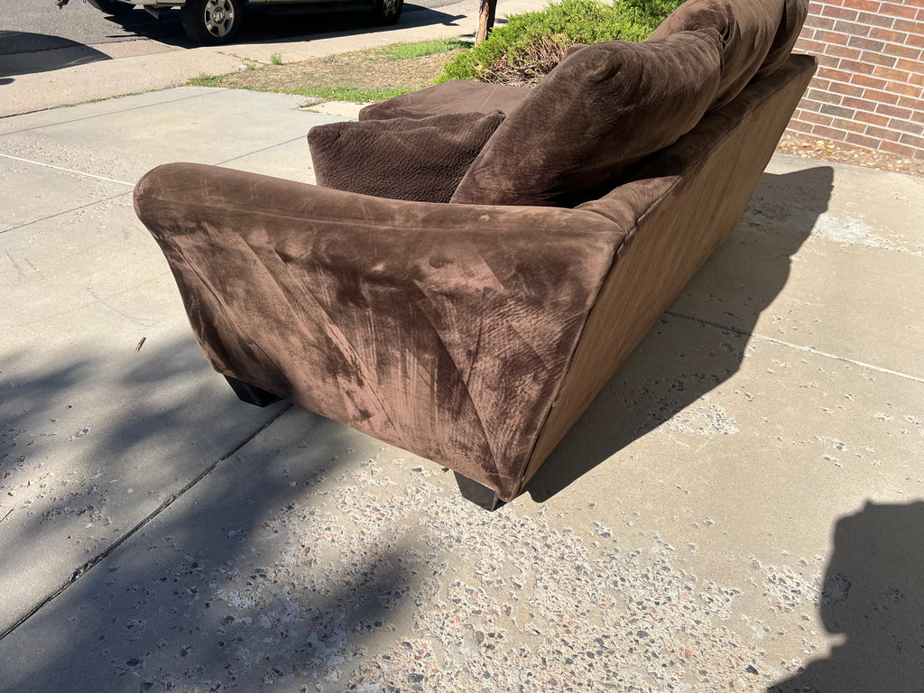 Brown Microfiber Comfy Sectional with Reversible Chaise