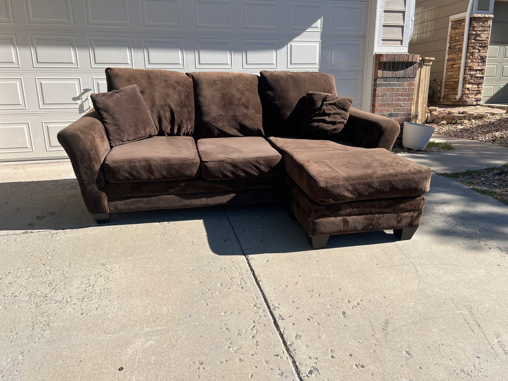 Brown Microfiber Comfy Sectional with Reversible Chaise