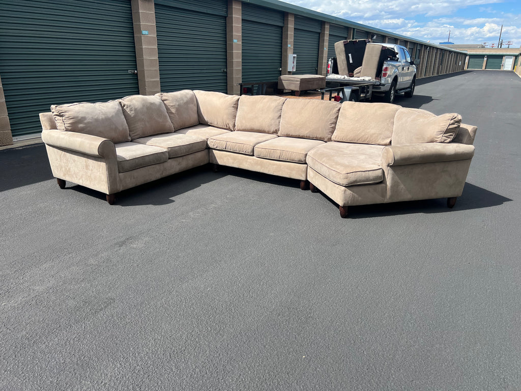 Haverty Furniture Beige Sectional with Cudddler