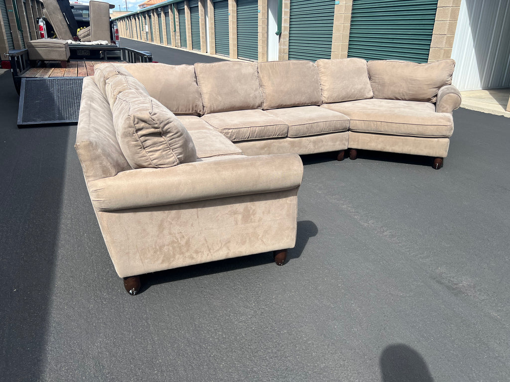 Haverty Furniture Beige Sectional with Cudddler