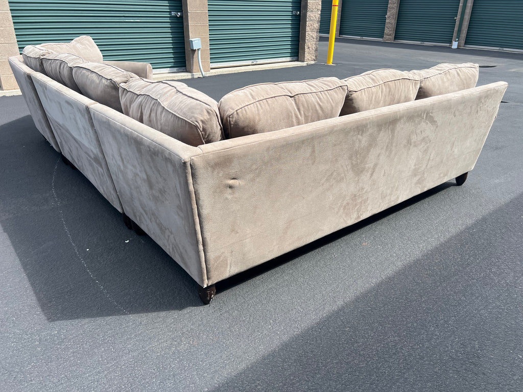 Haverty Furniture Beige Sectional with Cudddler
