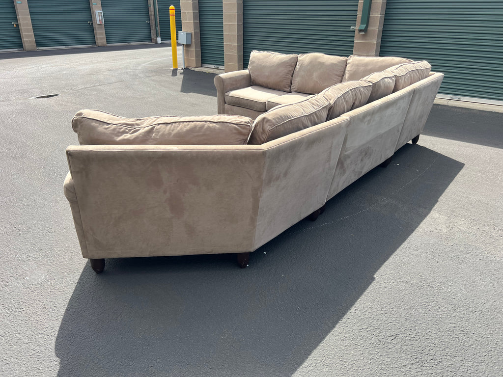 Haverty Furniture Beige Sectional with Cudddler