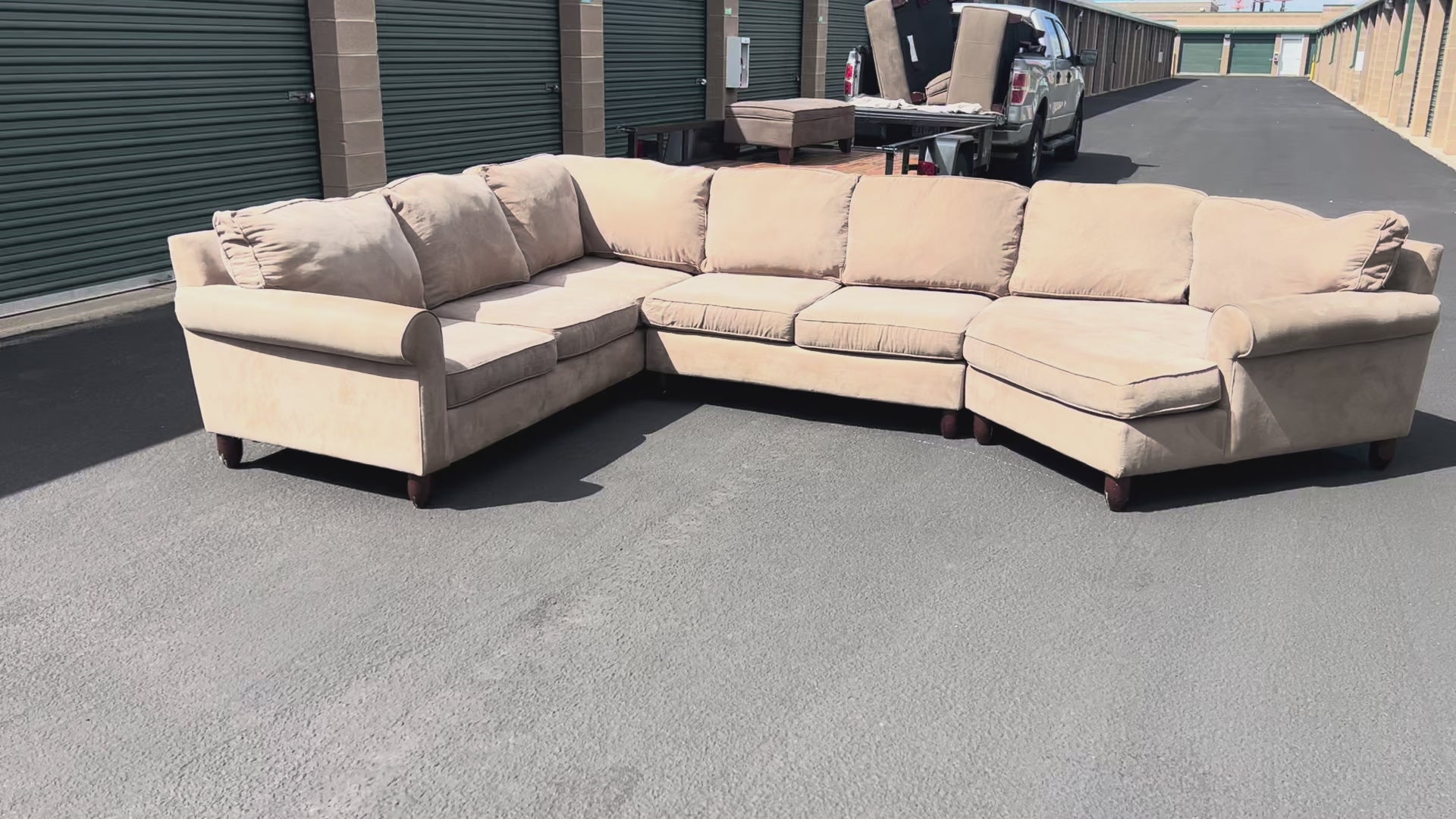 Haverty Furniture Beige Sectional with Cudddler