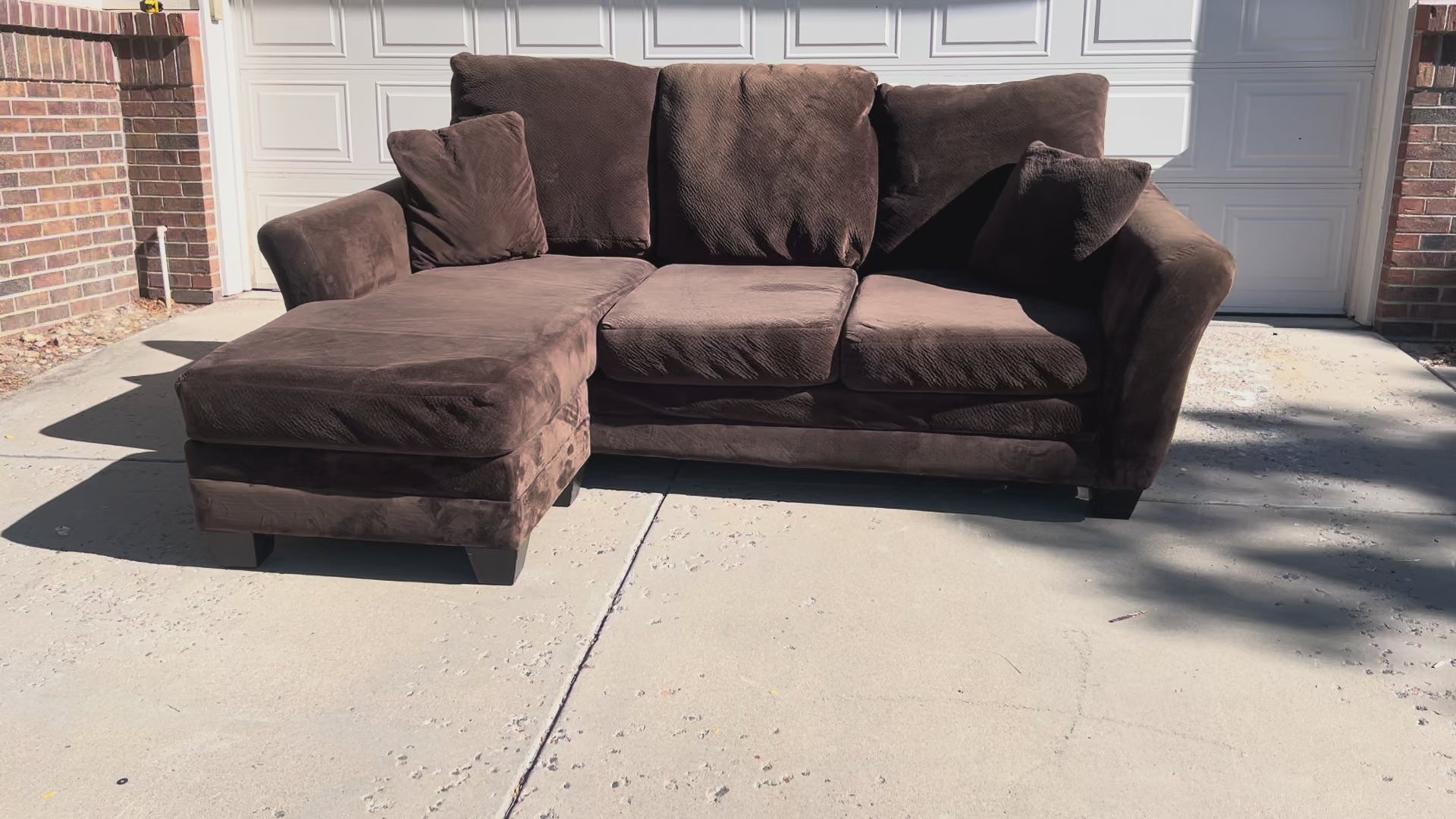 Brown Microfiber Comfy Sectional with Reversible Chaise